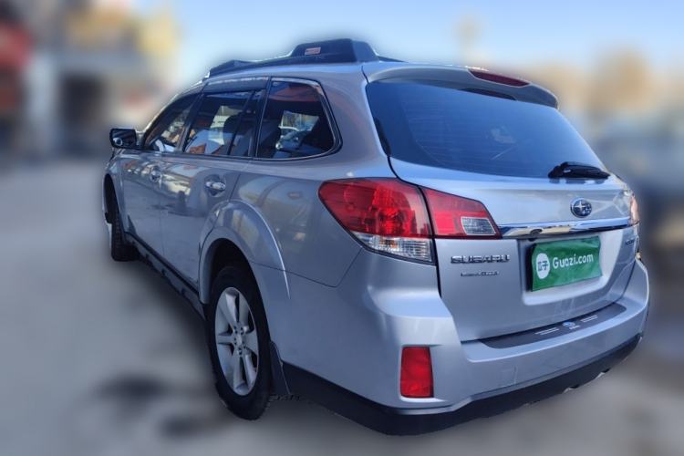 Used Subaru Outback 2013 2.5i Luxury Edition
