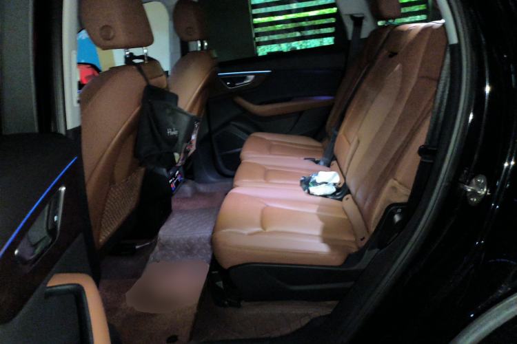 Used Audi Q7 2022 55 TFSI quattro S line Sport model Left Rear Seat