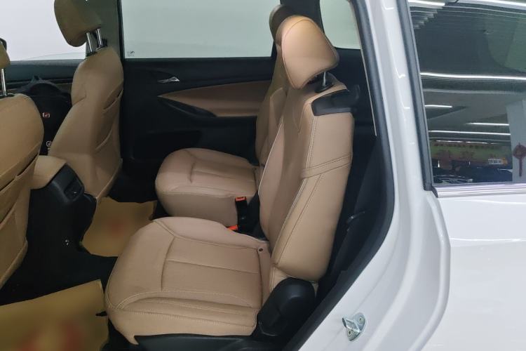 Used Buick GL6 2021 323T Mild Hybrid Connect Luxury Model Interior 4