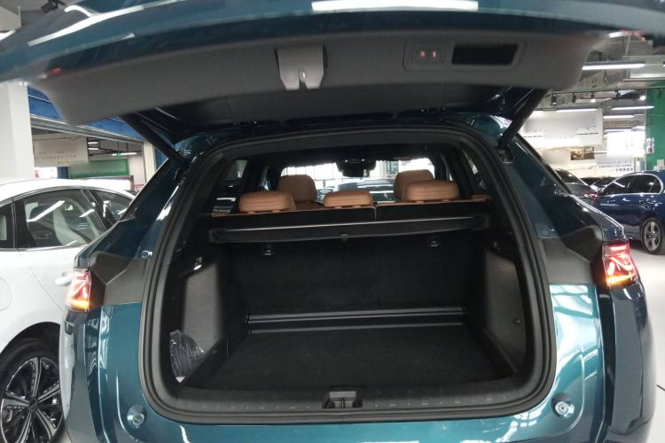 Used BYD Song L DM-i 2024 112 km Beyond Edition Trunk