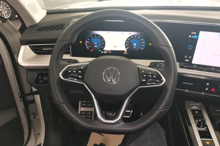Used Volkswagen Tavendor 2023 380TSI Four-Wheel Drive R-Line Cruise Edition Steering Wheel