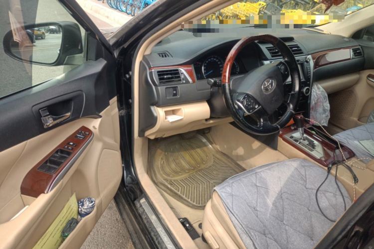 Used Toyota Camry 2012 2.5G Luxury Edition Driver Seat