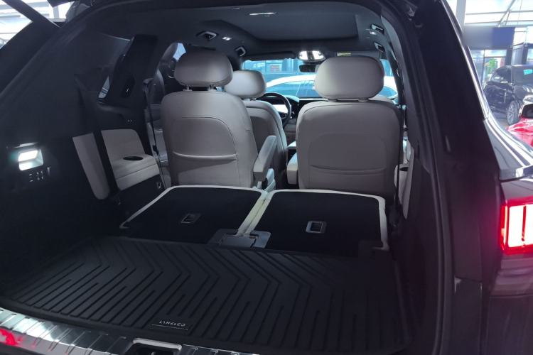 Used Lynk & Co 09 EM-P 2024 2.0TD EM-P Four-Wheel Drive ULTRA Six-Seater