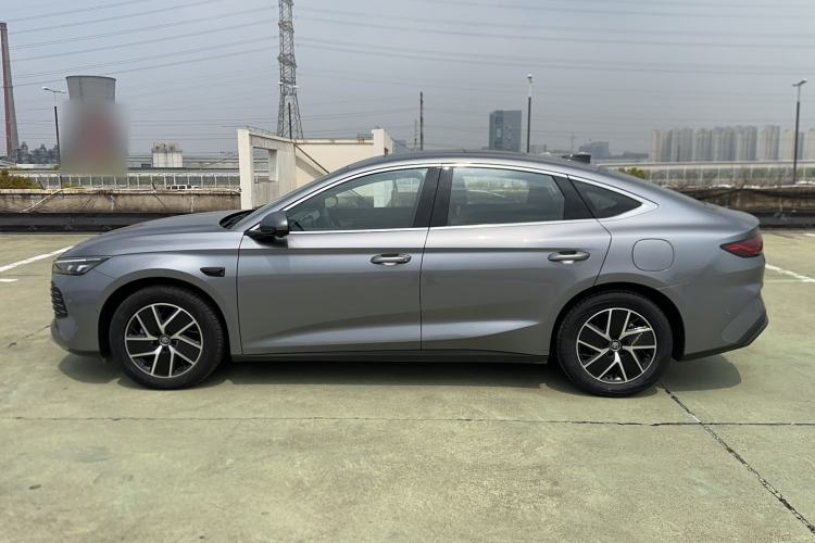 Used BYD Qin L 2025 DM-i Smart Drive 120KM Superior Model Exterior 3