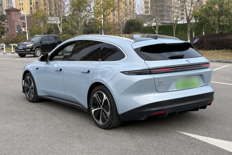 Used Nio ET5T 2023 75 kWh Touring