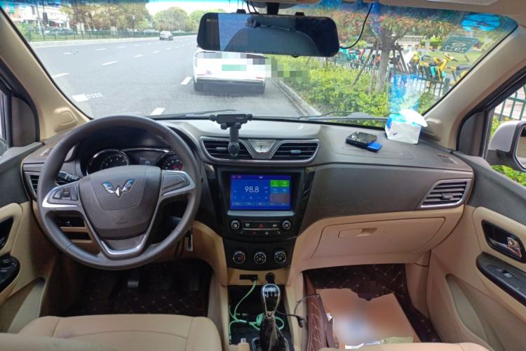 Used Wuling Hongguang 2015 1.5L S1 Comfort China V Standard