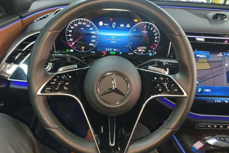 Used Mercedes-Benz E-Class New Energy 2024 E 350 e L Plug-in Hybrid Sedan Steering Wheel