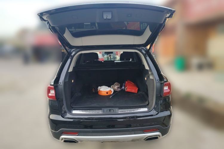 Used Hongqi HS7 2021 2.0T DCT Two-Wheel Drive Smart Connect Flagship Edition Trunk
