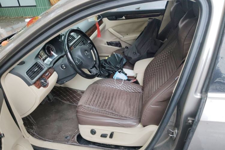 Used Volkswagen Passat 2013 1.8TSI DSG Prestige Edition Left Front Seat