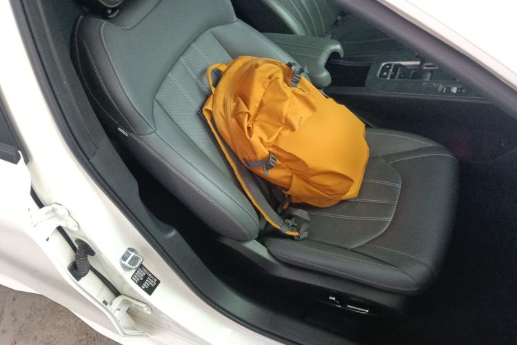 Used GAC Trumpchi EMPOW 2024 270T DCT Yingbao R-Style Edition
