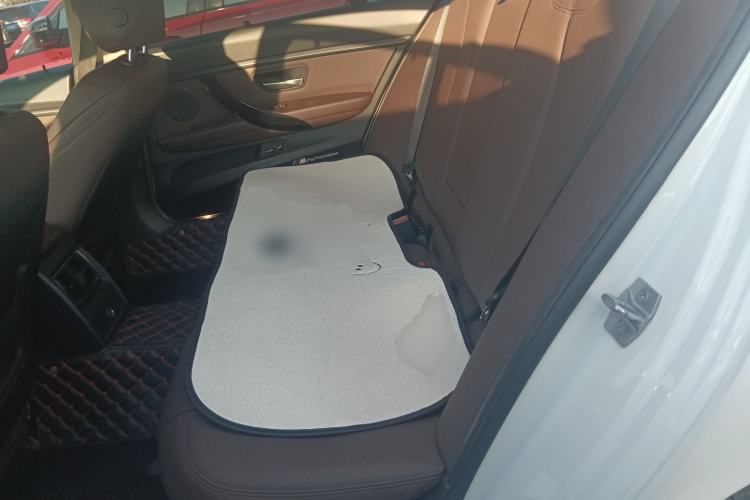 Used BMW 3 Series 2018 320Li Fashion Model Left Rear Seat