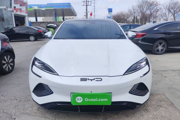 Used BYD Seal 2022 550 km Standard Range Rear-Wheel Drive Prestige Version