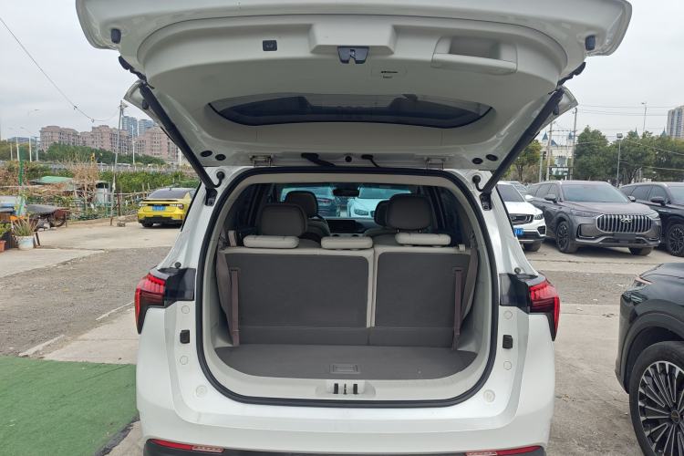 Used FORTHING Yacht 2022 1.5T DCT Lan Yue Edition
