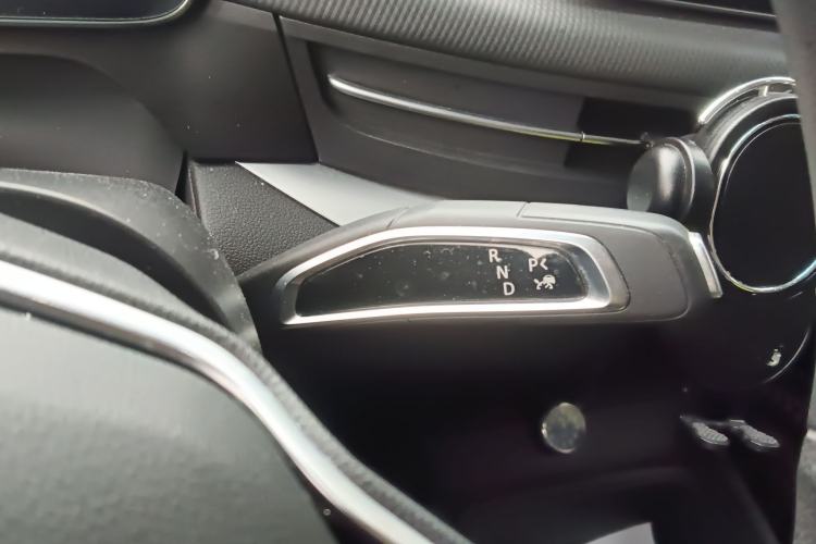 Used SAIC MAXUS Dajia 9 2022 Long-Range Oasis 7-Seater Version