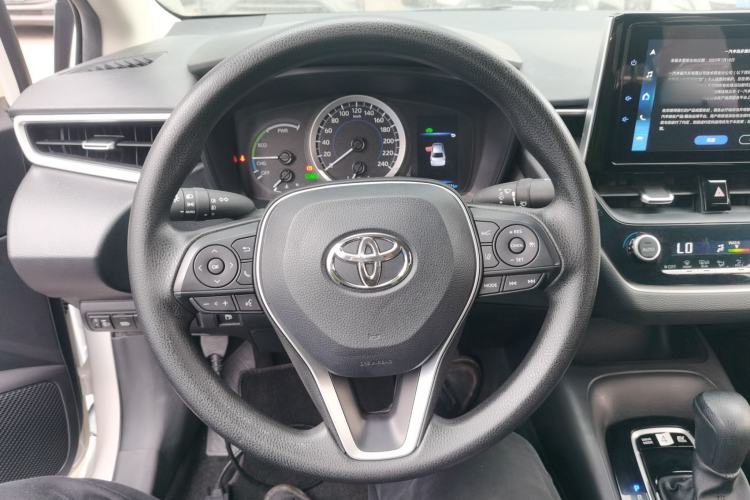 Used Toyota Corolla 2021 Dual-Motor 1.8L E-CVT Elite Edition Steering Wheel