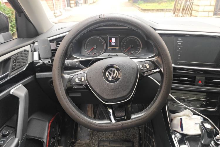 Used Volkswagen Tayron 2020 330TSI Two-Wheel Drive Luxury Smart Connectivity Version