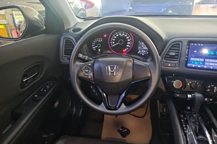 Used Honda Vezel 2020 1.5L CVT Pioneer Edition
