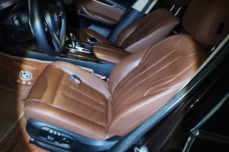 Used BMW X5 2015 xDrive28i
