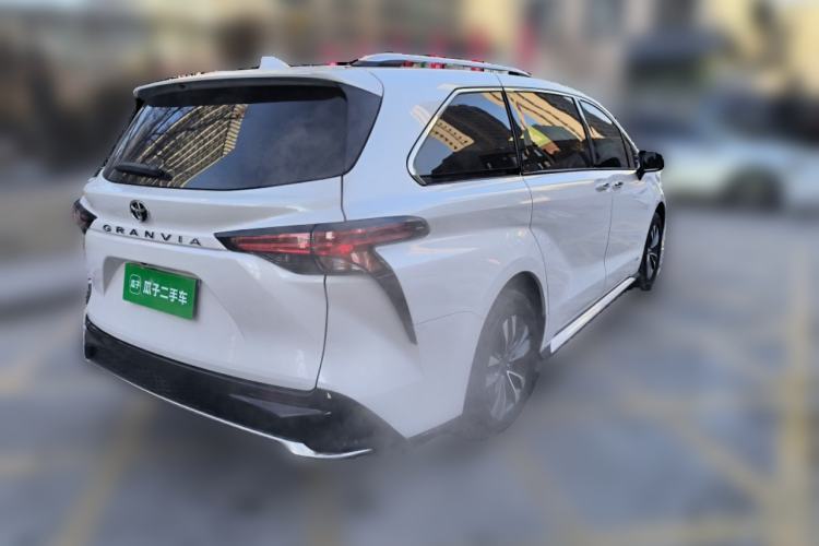 Used Toyota Granvia 2024 2.5L Hybrid Prestige PLUS Four-Wheel Drive Version
