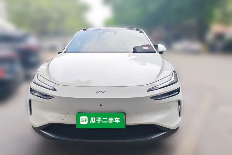 Used ONVO L60 2024 60 kWh Rear-Drive Version
