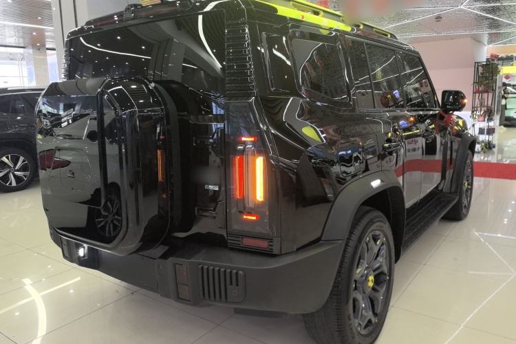 Used JETOUR Shanhai Traveler C-DM 2024 C-DM 208KM Mountain & Wilderness Edition