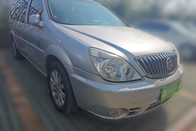 Used Buick GL8 2013 2.4L Executive Edition
