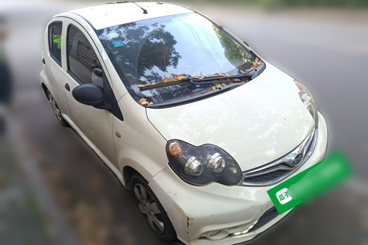 Used BYD F0 2015 1.0L AMT XuanKu Model Front Right 45 Deg