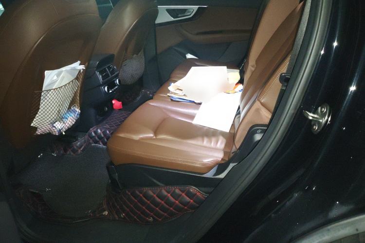 Used Audi Q7  Left Rear Seat