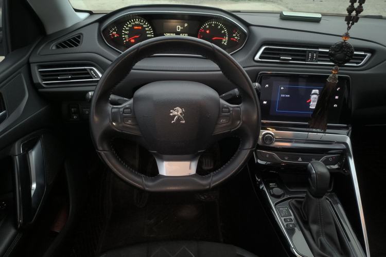 Used Peugeot 308 2016 1.6L Automatic Luxury Edition
