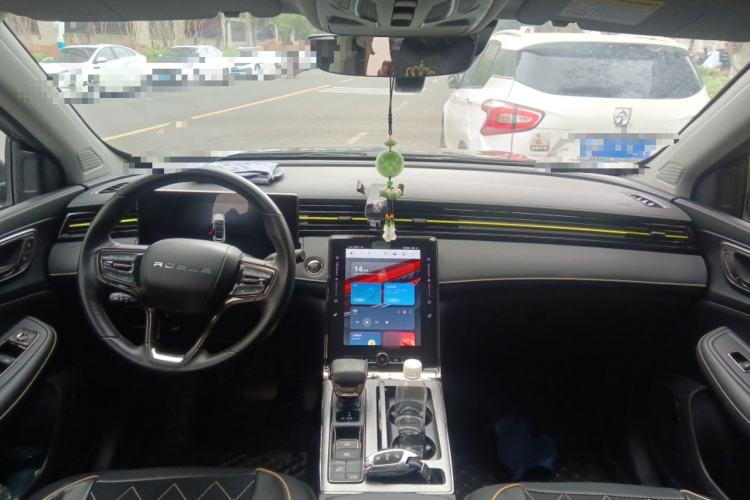 Used Roewe RX5 2021 PLUS 330TGI Automatic National Trend Intelligent Deluxe Edition Center Console