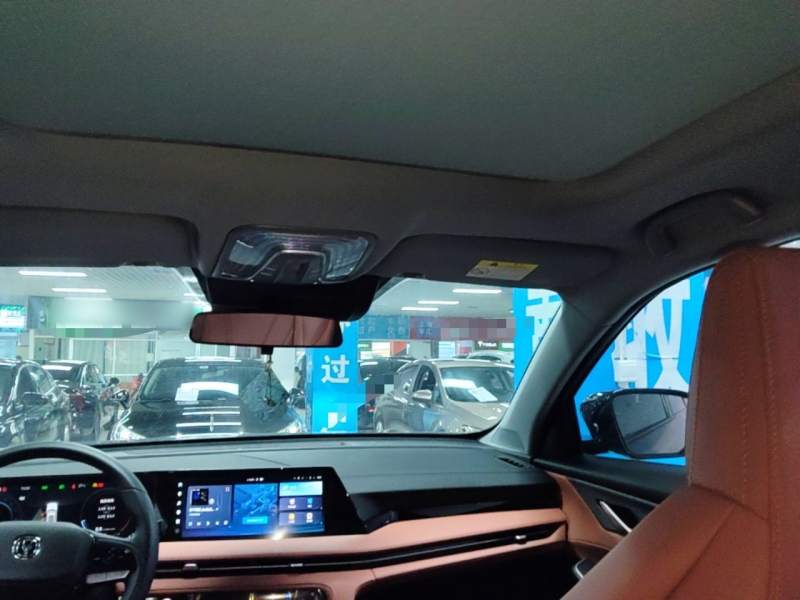 Used CHANGAN CS75 PLUS 2024 3rd Generation Champion Edition 1.5T Intelligent Drive Dynamic Model – Sport Navigation — 17