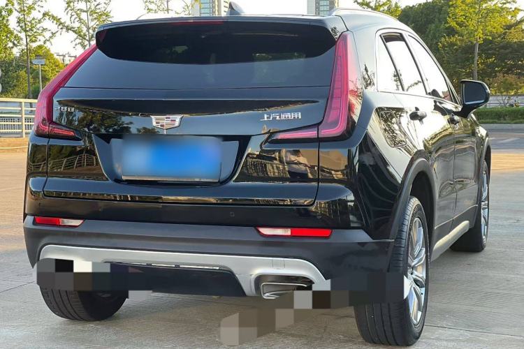 Used Cadillac XT4 2021 28T Two-Wheel Drive Luxury Version