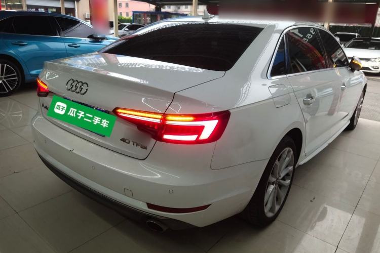 Used Audi A4L 2017 Plus 40 TFSI Ambition Model Rear Right 45 Deg