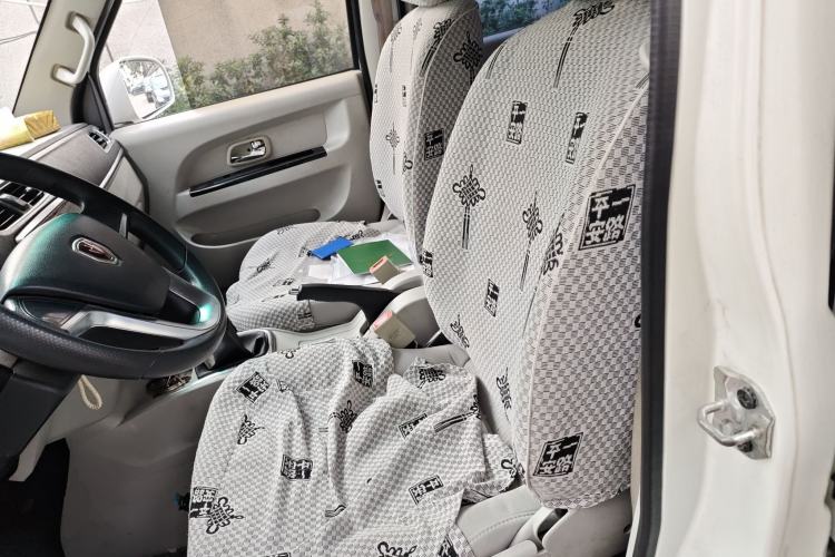 Used Jinbei New Hiace S 2018 1.5L Wealth Edition DLCG14 Left Front Seat