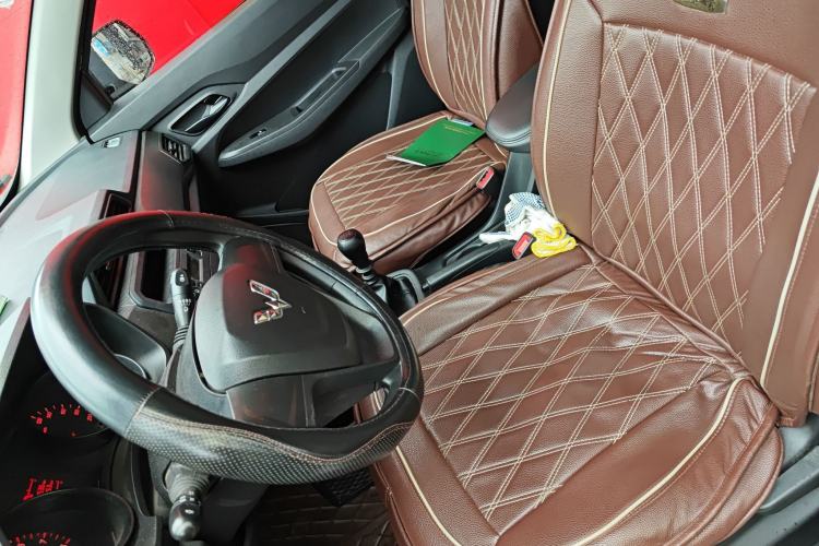 Used Wuling Hongguang 2019 1.5L S Basic Version China VI Standard LAR