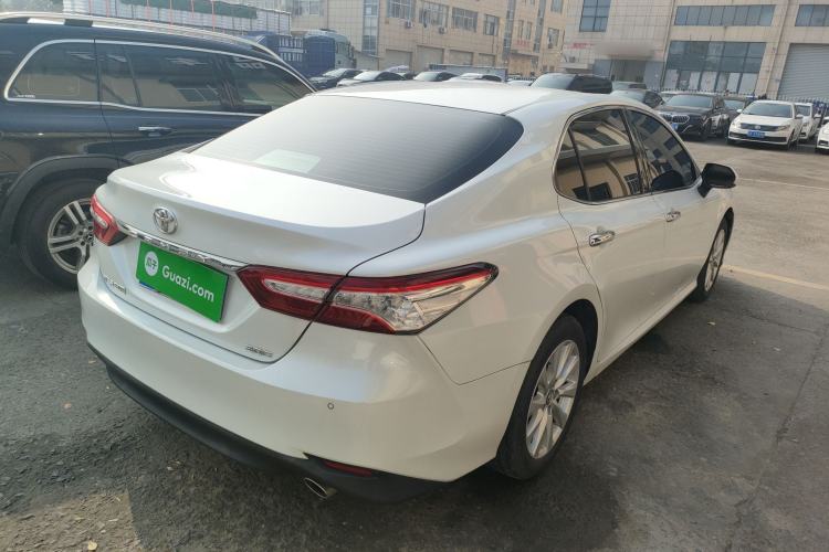 Used Toyota Camry 2019 2.0G Luxury Edition China VI Standard Rear Right 45 Deg