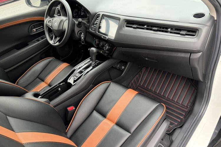 Used Honda Vezel 2019 1.5L CVT Pioneer Edition China VI