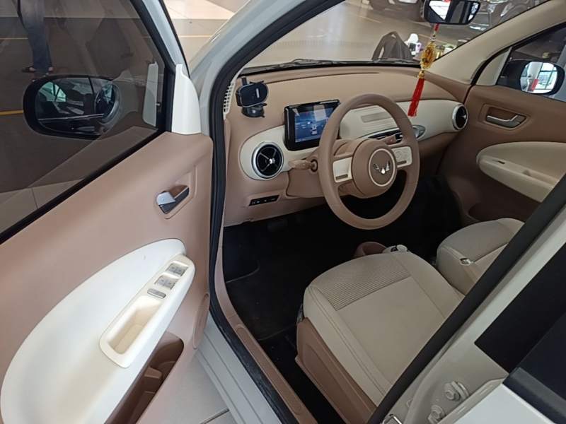 Used Wuling Hongguang MINIEV 2025 Four-Door Version Advanced Edition — 15