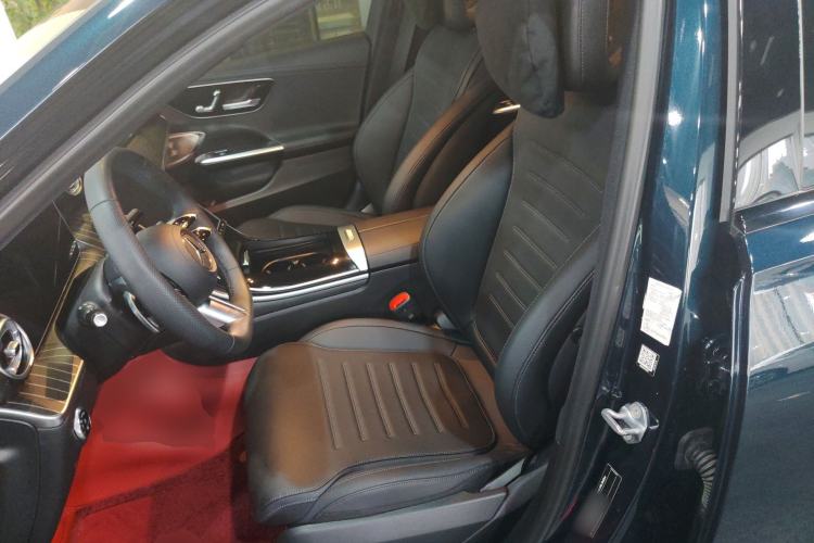 Used Mercedes-Benz C-Class 2023 Restyled C 260 L Night Edition Sports Version Left Front Seat