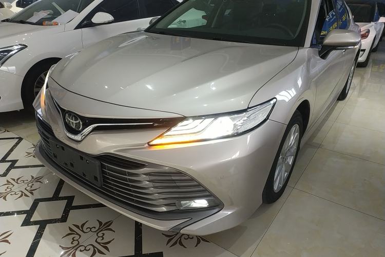 Used Toyota Camry 2019 2.0G Luxury Edition China VI Standard