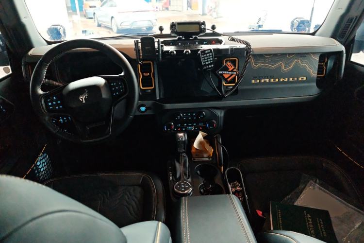 Used Ford Bronco 2024 2.3T Wilderness Center Console
