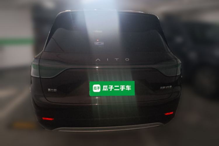 Used Hima AITO M9 2025 All-Electric Max Version 100 kWh 6-Seater Rear