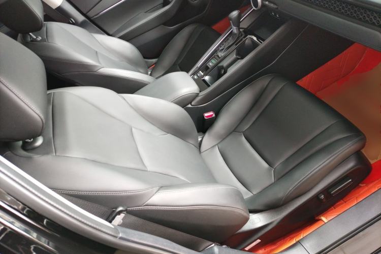 Used Honda Accord 2024 260TURBO Luxury Edition Right Front Seat