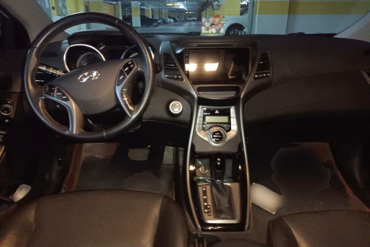 Used Hyundai Elantra (5th Generation / Langdong) 2015 1.6L Automatic Luxury Model
