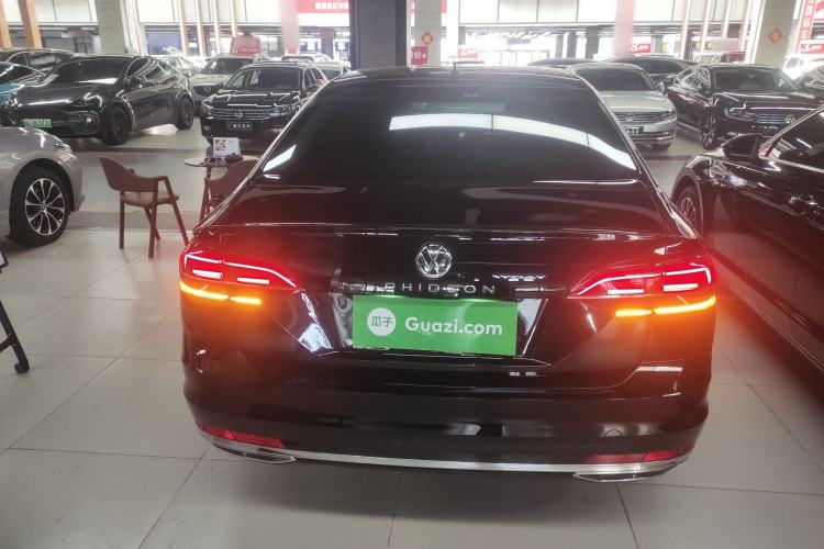 Used Volkswagen Phideon 2019 380TSI Two-Wheel Drive Business Edition China VI Standard Rear