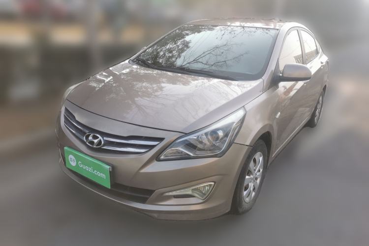Used Hyundai Verna (older generation) 2014 1.4L Manual Smart GLS Trim
