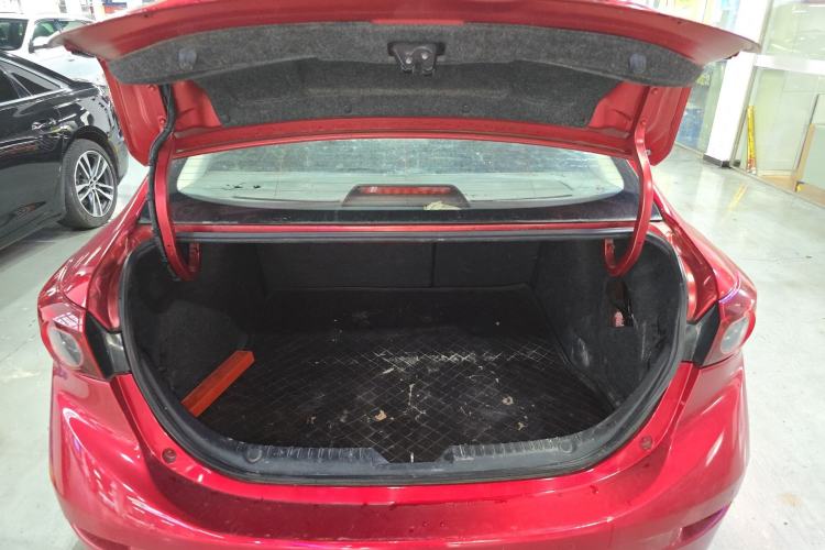 Used Mazda 3 Axela 2017 Sedan 1.5L Automatic Comfort Model Emission Standard China V