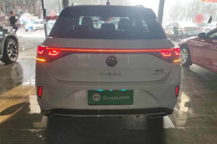 Used Volkswagen T-ROC 2023 300TSI DSG Two-Wheel-Drive Chen Guang Edition Rear