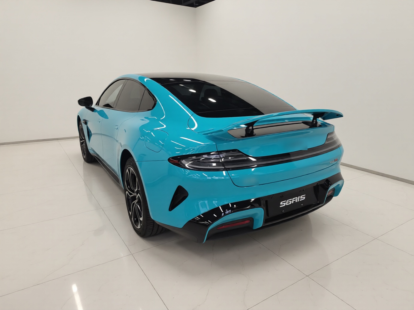 Xiaomi Auto SU7 2024 Four-Wheel Drive Ultra-Long Range Advanced Intelligent Driving Max Edition — снимка 4