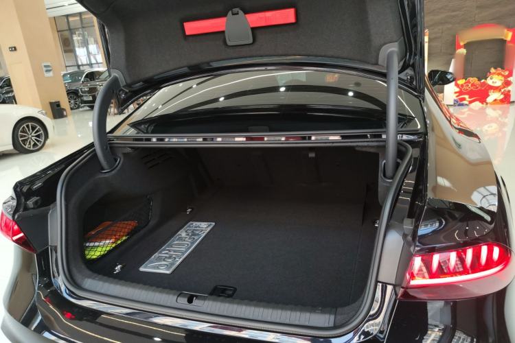 Used Audi A7L 2024 45 TFSI quattro S-line Black Warrior Edition
